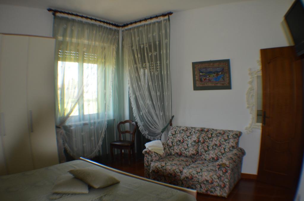 B&B L'Arcobaleno Cherasco Room photo