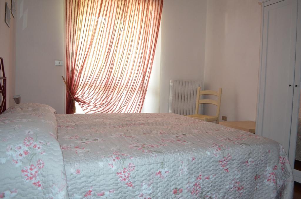 B&B L'Arcobaleno Cherasco Exterior photo