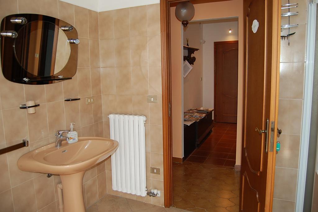 B&B L'Arcobaleno Cherasco Exterior photo